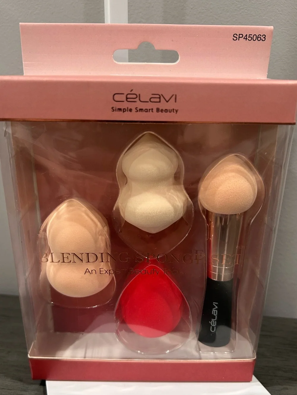 Célavi Pink & Red Blending Sponge Set
